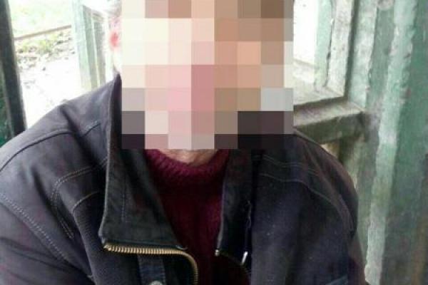 Из зоны ЧАЭС украинец пытался вывезти "добытое" серебро Из зоны ЧАЭС украинец пытался вывезти "добытое" серебро