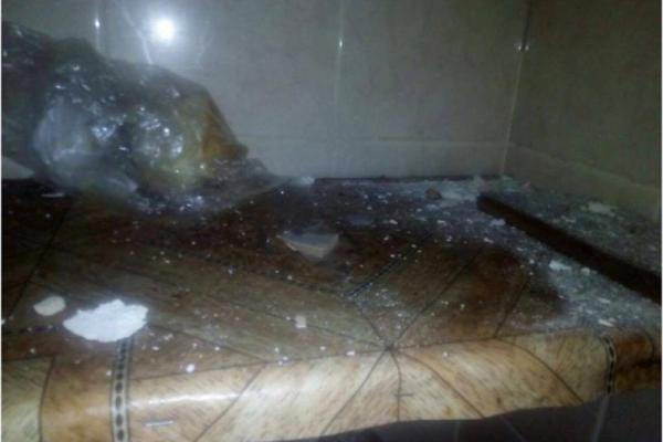 Боевики обстреляли Марьинку, есть повреждения в жилом секторе Боевики обстреляли Марьинку, есть повреждения в жилом секторе