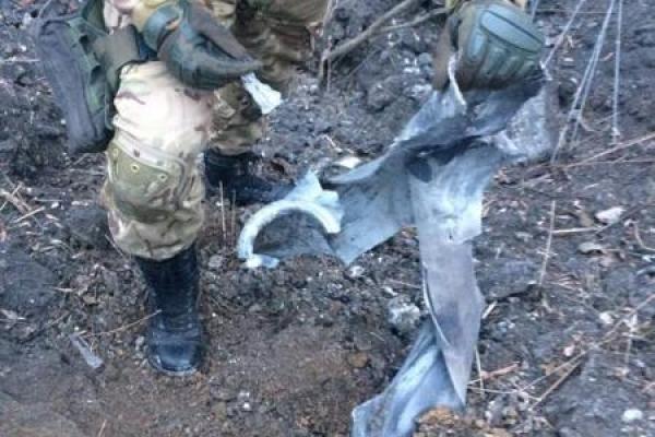 Ситуация в зоне АТО сложная: боевики открыли огонь из РСЗО "Град" по жилым кварталам Зайцево Ситуация в зоне АТО сложная: боевики открыли огонь из РСЗО "Град" по жилым кварталам Зайцево