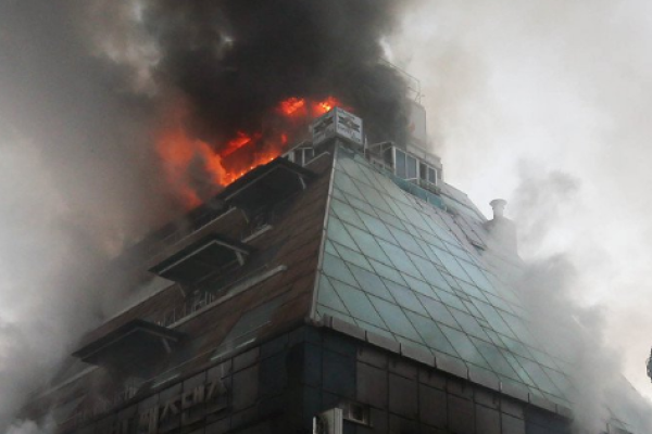 В Южной Корее масштабный пожар в фитнес-центре забрал жизни 29 человек В Южной Корее масштабный пожар в фитнес-центре забрал жизни 29 человек