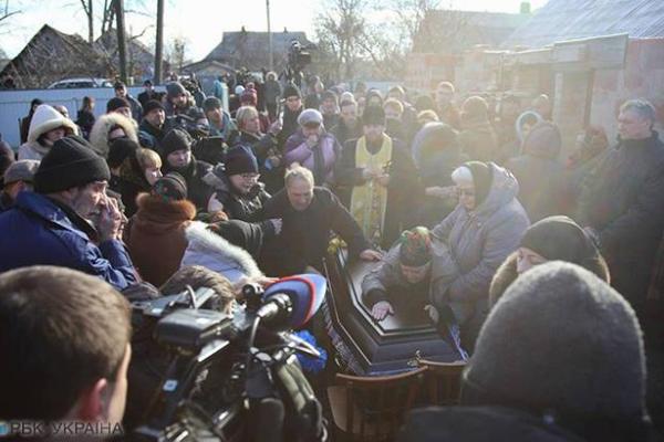 В селе Демидов Киевской области похоронили убитую Ирину Ноздровскую