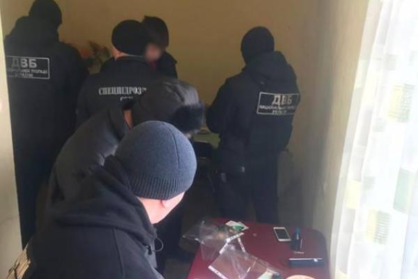В Одесской области за вымогательство задержан капитан полиции