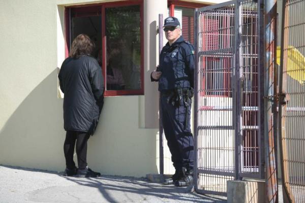 В Португалии родственники ученика устроили кровавую разборку в школе: погиб мужчина