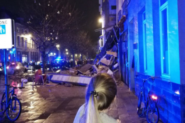 В результате взрыва в Бельгии обрушился жилой дом В результате взрыва в Бельгии обрушился жилой дом