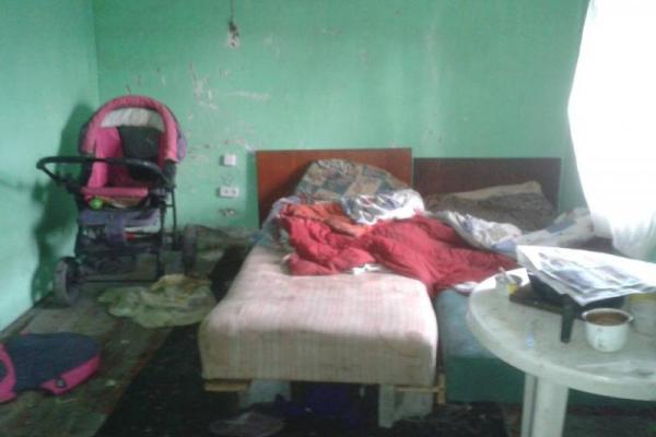 В Донецкой области за решетку сядет горе-мамаша, виновная в смерти малыша В Донецкой области за решетку сядет горе-мамаша, виновная в смерти малыша