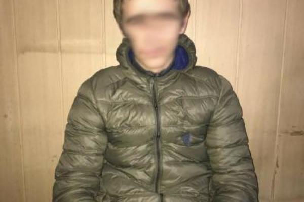 Похищение людей и изнасилования: пограничники задержали иностранца по базе Интерпола Похищение людей и изнасилования: пограничники задержали иностранца по базе Интерпола