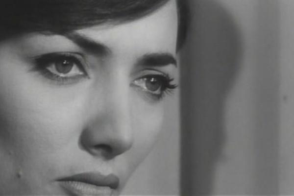 Ушла из жизни известная французская актриса Ушла из жизни известная французская актриса