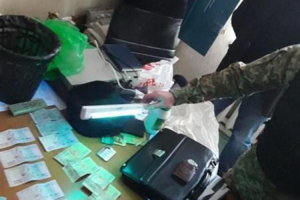 В Кропивницком на взятке погорел майор внутренней службы одного из пенитенциарных заведений