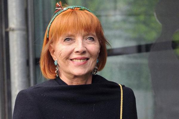 Ушла из жизни известная французская актриса Ушла из жизни известная французская актриса