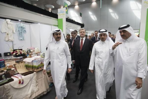 В Катаре Порошенко принял участие в открытии выставки AGRITEQ-2018 В Катаре Порошенко принял участие в открытии выставки AGRITEQ-2018