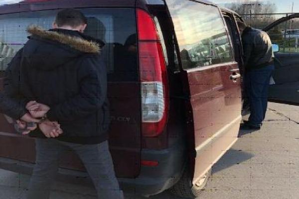 Полиция на границе освободила украинских "жриц любви", которых везли в бордель в Германии Полиция на границе освободила украинских "жриц любви", которых везли в бордель в Германии