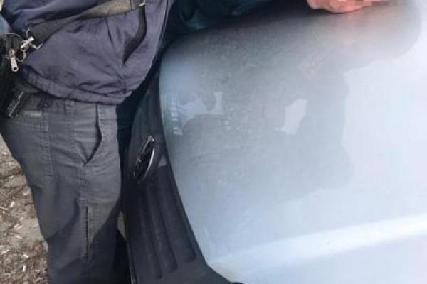 На взятке попался инспектор таможни на Волыни