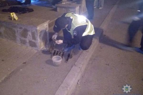Ночной взрыв в Киеве: полиция установила личность погибшего Ночной взрыв в Киеве: полиция установила личность погибшего