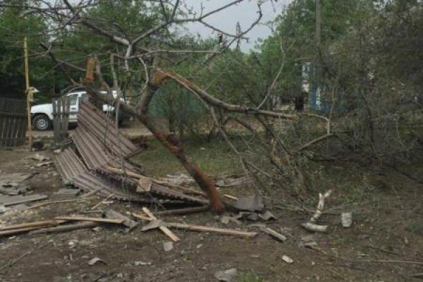Обстрел боевиками поселка Лоскутовка на Луганщине квалифицировали как террористический акт