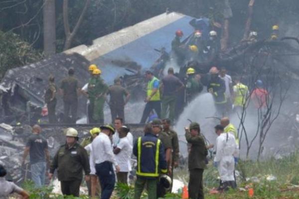 Крушение Boeing 737: на Кубе объявлен траур по погибшим в авиакатастрофе Крушение Boeing 737: на Кубе объявлен траур по погибшим в авиакатастрофе