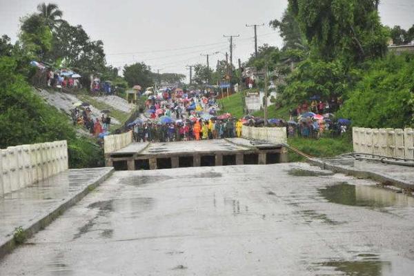 Мощное наводнение на Кубе: власти приняли решение об эвакуации 11 тысяч человек Мощное наводнение на Кубе: власти приняли решение об эвакуации 11 тысяч человек