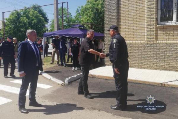 В Станице Луганской открыли новый полицейский участок В Станице Луганской открыли новый полицейский участок