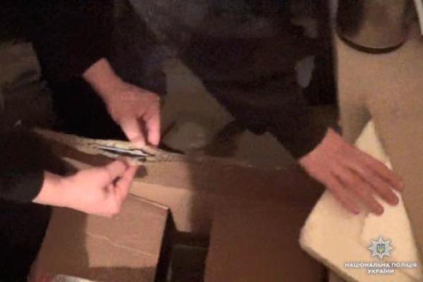 На Буковине осужденный создал группу телефонных мошенников, нагревших более 20 граждан На Буковине осужденный создал группу телефонных мошенников, нагревших более 20 граждан