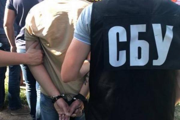 В Херсоне на взятке погорел оперуполномоченный отдела полиции В Херсоне на взятке погорел оперуполномоченный отдела полиции
