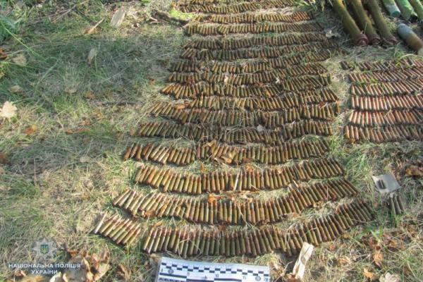 На Луганщине правоохранители обнаружили схрон с боеприпасами