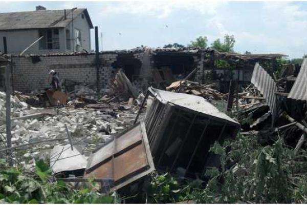 Обстрел Боброво: разрушены 8 домов 