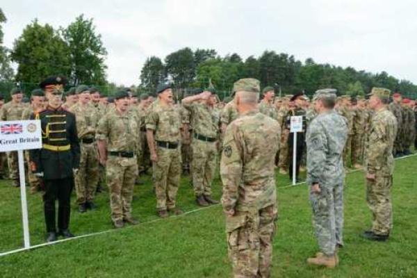 Во Львовской области стартовали масштабные военные учения Украины с армией США Во Львовской области стартовали масштабные военные учения Украины с армией США