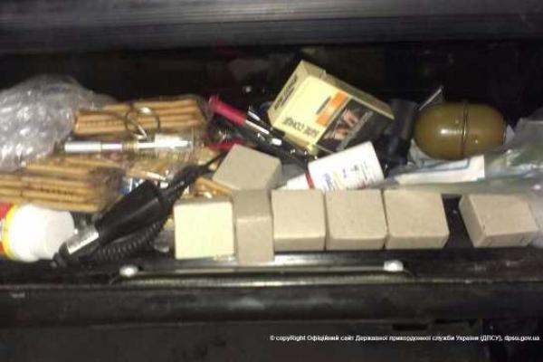 В зоне АТО задержали очередного «заблудившегося» офицера из России В зоне АТО задержали очередного «заблудившегося» офицера из России