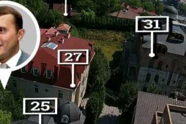 Кто живет в Царском селе рядом с Порошенко 