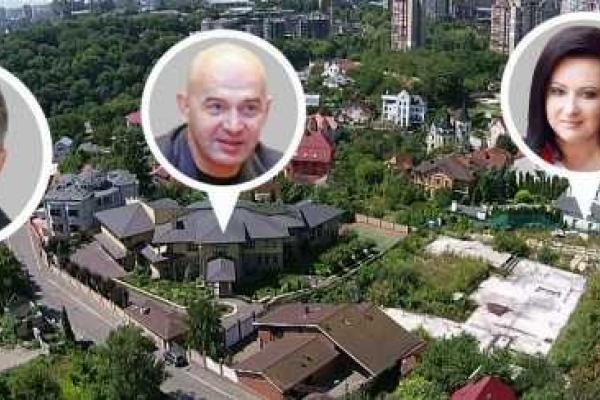 Кто живет в Царском селе рядом с Порошенко 