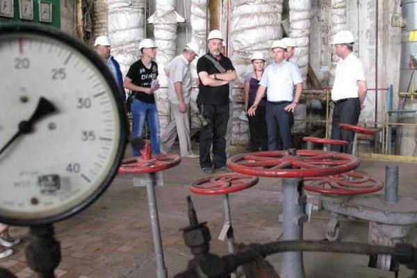 Георгий Тука посетил основные бюджетообразующие предприятия Луганской области