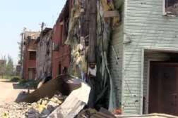 В Сети появились фото последствий обстрела жилого сектора вблизи Дзержинска В Сети появились фото последствий обстрела жилого сектора вблизи Дзержинска