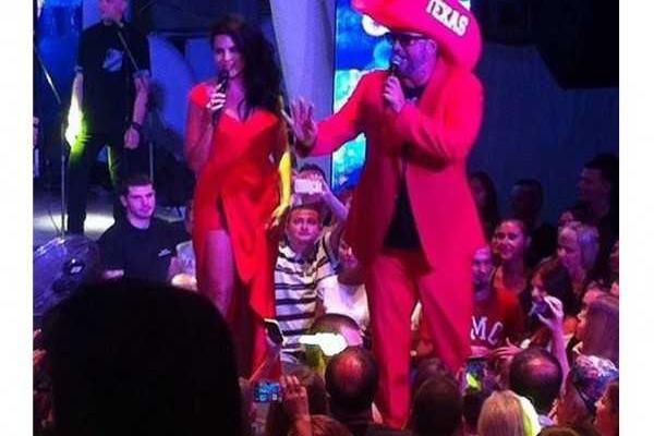 Настя Каменских произвела фурор своим нарядом Настя Каменских произвела фурор своим нарядом