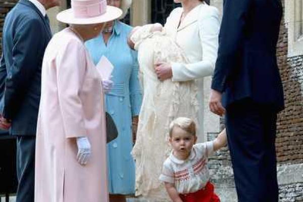 Скандал в королевской семье: Елизавета II отказывается содержать Уильяма и Кейт Миддлтон