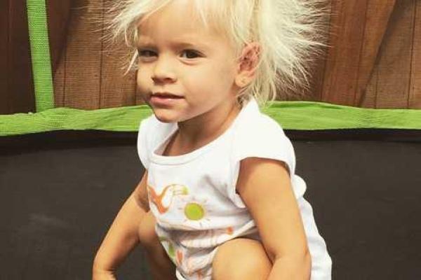 Тимати нравится, что его дочь растет настоящей «пацанкой» Тимати нравится, что его дочь растет настоящей «пацанкой»