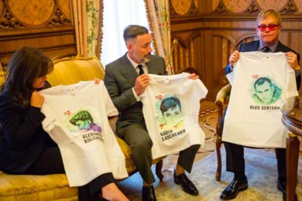 Порошенко пообщался с Элтоном Джоном