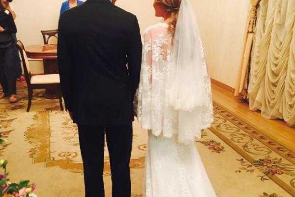 Экс-солист Smash женился на дочери миллионера Экс-солист Smash женился на дочери миллионера