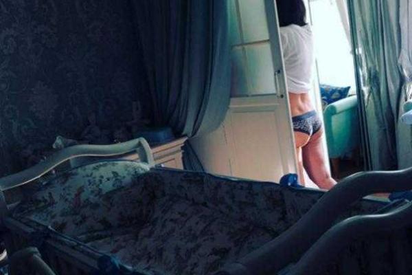 Супруг Виктории Дайнеко показал ее пятую точку
