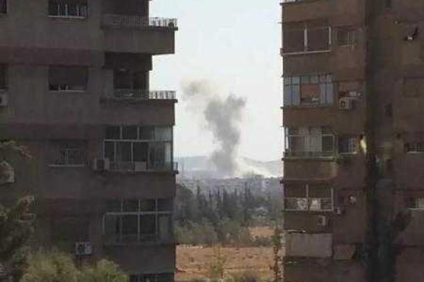 Российские штурмовики бомбят мирный сирийский город. Фото Российские штурмовики бомбят мирный сирийский город. Фото