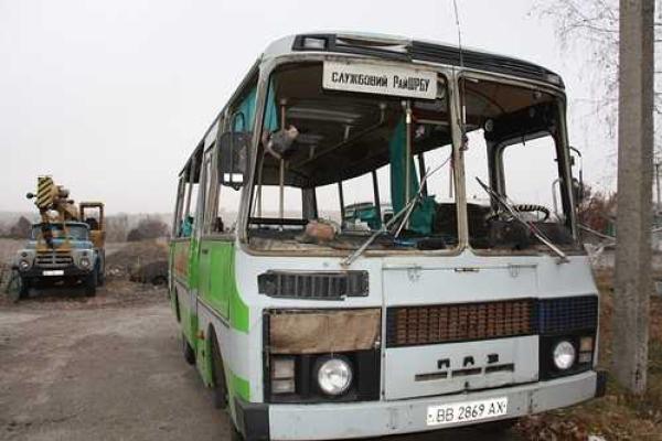 Жители Сватово опубликовали свежие фотографии разрушенного города
