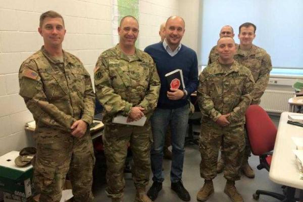 Журналист опубликовал фото военной базы НАТО в Эстонии Журналист опубликовал фото военной базы НАТО в Эстонии