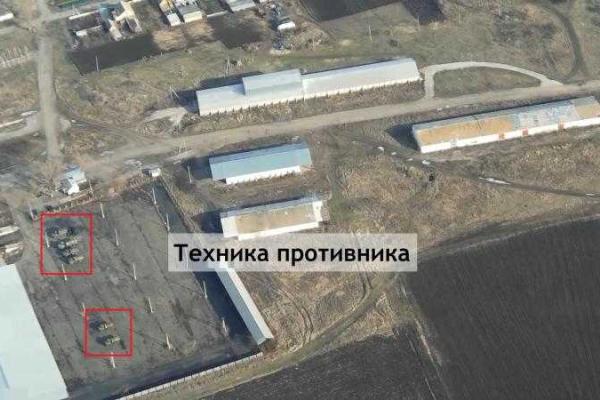 Беспилотники на границе с Россией зафиксировали полигоны "ДНР", технику и массовые разрушения Беспилотники на границе с Россией зафиксировали полигоны "ДНР", технику и массовые разрушения