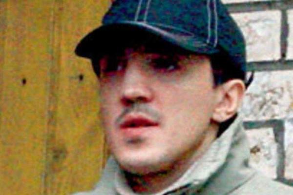 Звезду фильма «Тени исчезают в полдень» зверски убил собственный сын Звезду фильма «Тени исчезают в полдень» зверски убил собственный сын