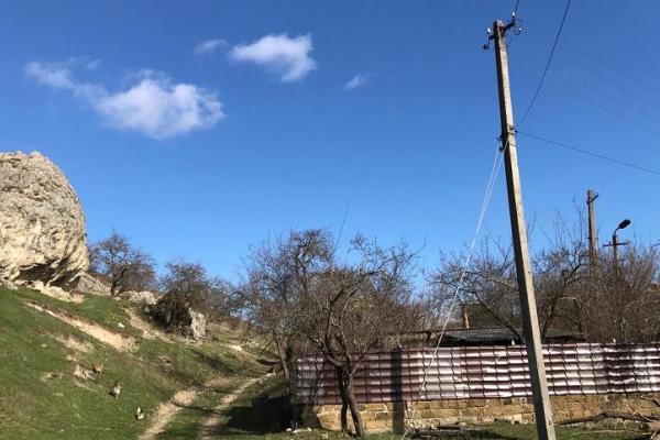 В Крыму гремят взрывы: местные жители в шоке от уничтожения гор и лесов В Крыму гремят взрывы: местные жители в шоке от уничтожения гор и лесов