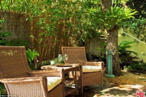 Знаменитая американская актриса выставила на продажу свой роскошный особняк: фото Знаменитая американская актриса выставила на продажу свой роскошный особняк: фото