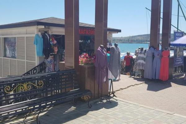 "Блеск и нищета": в сети обнародовали новые печальные фото Крыма "Блеск и нищета": в сети обнародовали новые печальные фото Крыма