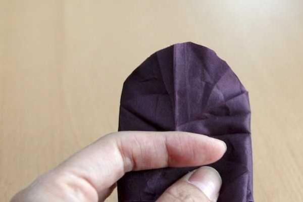 Делаем цветок из ткани Делаем цветок из ткани