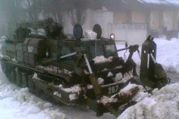 За прошлые сутки спасатели освободили из снежного плена почти 3500 транспортных средств За прошлые сутки спасатели освободили из снежного плена почти 3500 транспортных средств