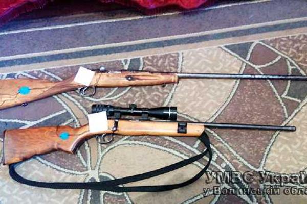 На Волыни у местных жителей изъяли арсенал оружия На Волыни у местных жителей изъяли арсенал оружия