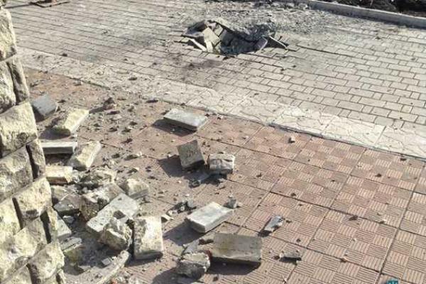 В Доброполье изуродовали памятник Ленину В Доброполье изуродовали памятник Ленину