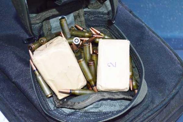 На Ровенщине водитель "БМВ" перевозил боеприпасы с Востока На Ровенщине водитель "БМВ" перевозил боеприпасы с Востока